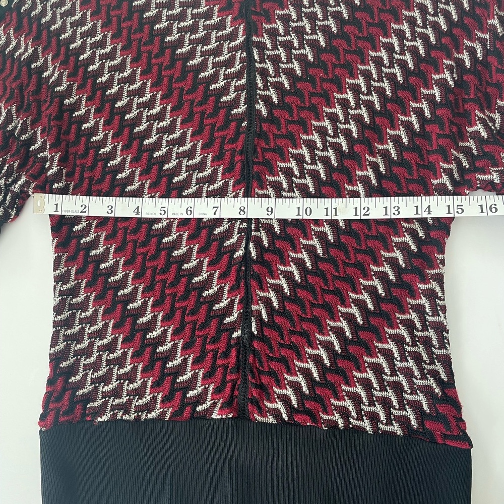 White House Black Market Red and Black Patterned Blouse - Picture 8 of 9